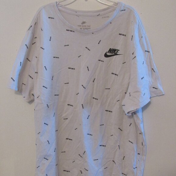 Nike "Just Do It" T-Shirt Men XXL White The Nike Tee Athletic Cut All Over Print - Picture 1 of 7